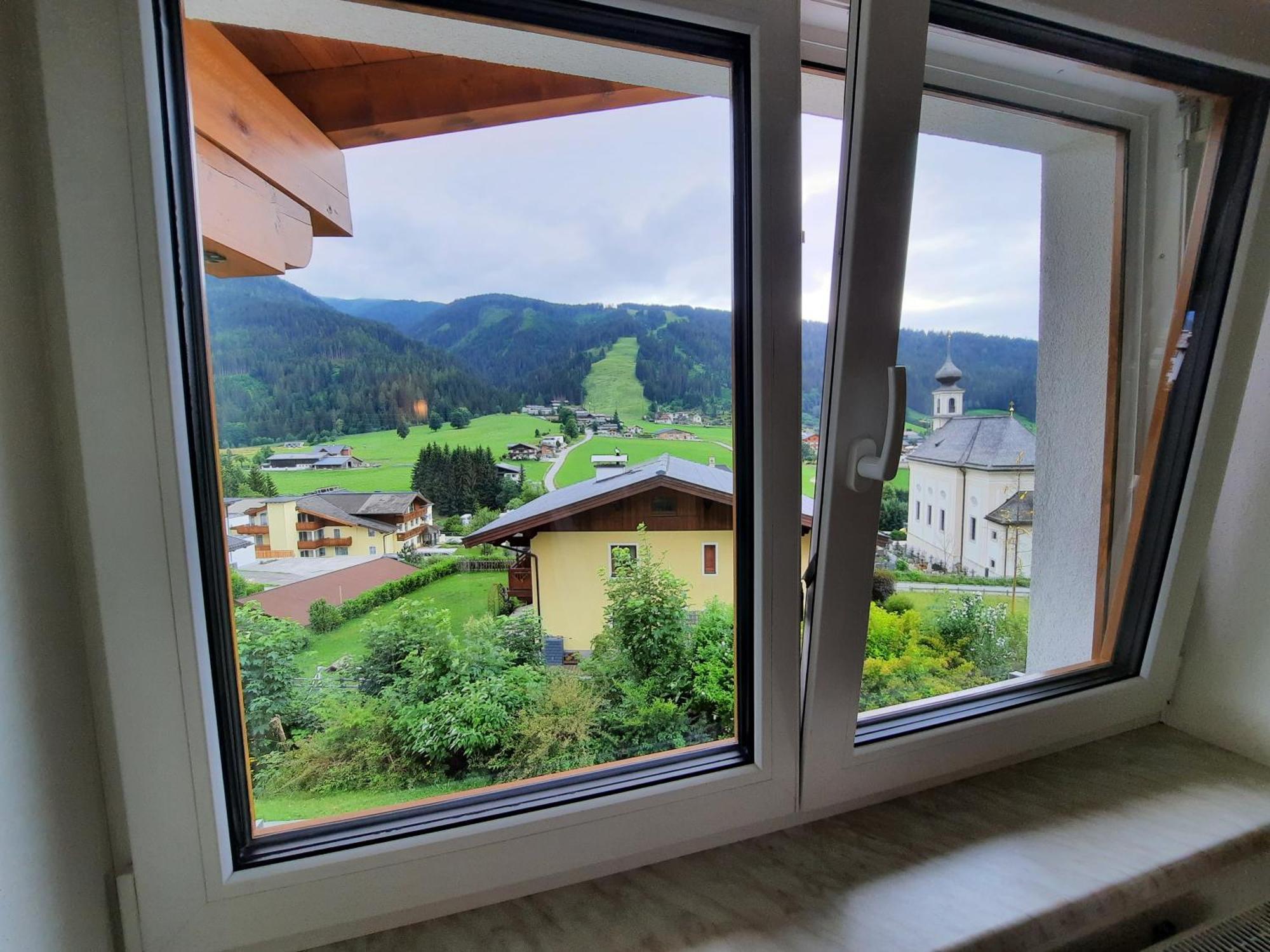 Haus Traninger Apartment ฟลาคเฮา ห้อง รูปภาพ
